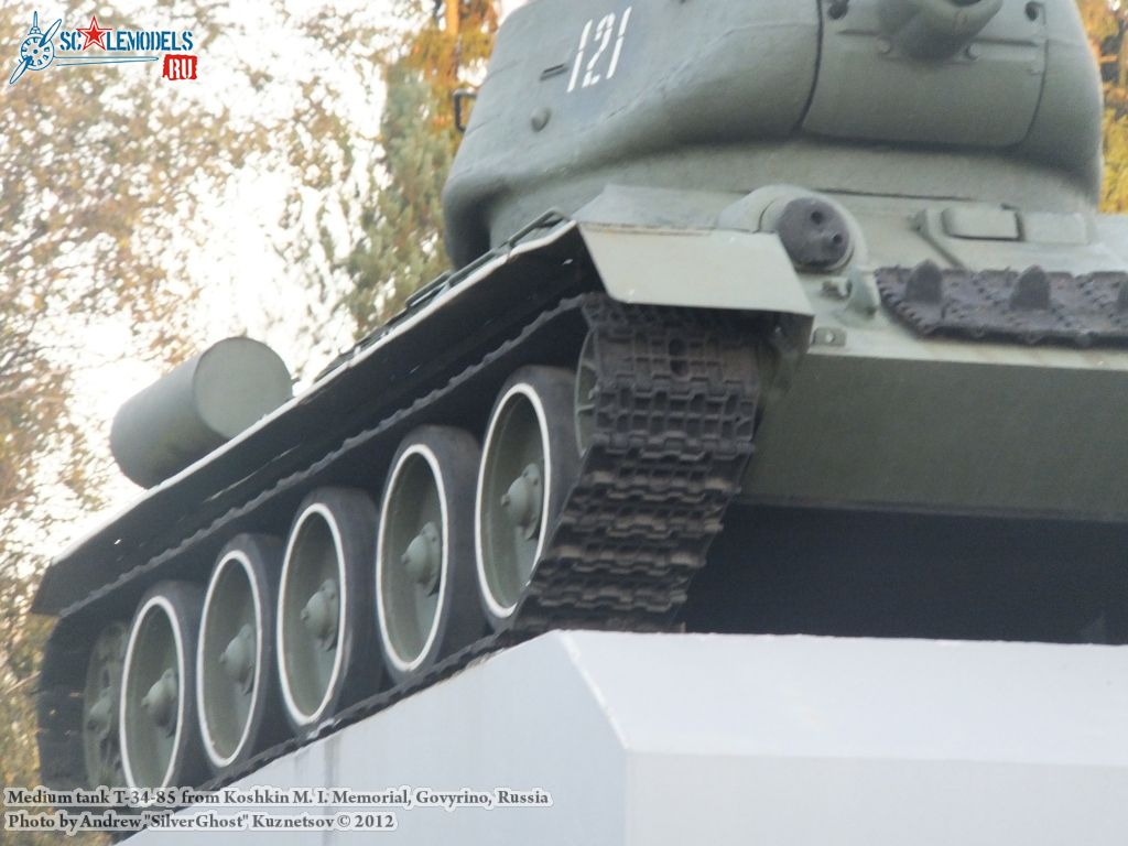 T-34-85_Koshkin_0100.jpg