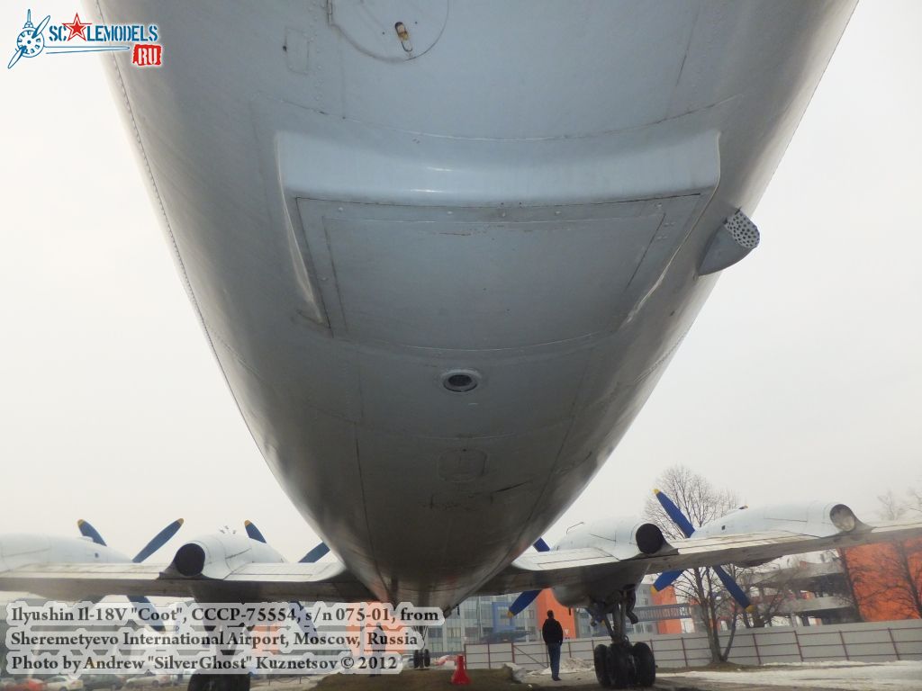 Il-18V_0067.jpg