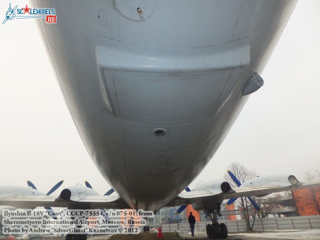 Il-18V_0067.jpg