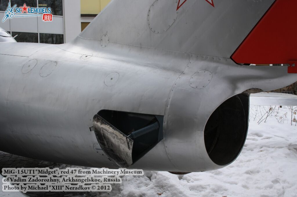 MiG-15UTI_0014.jpg