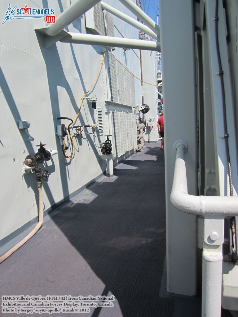 HMCS_Ville_de_Quebec_0070.jpg