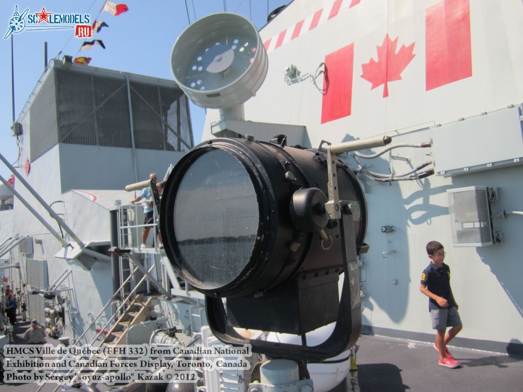 HMCS_Ville_de_Quebec_0141.jpg