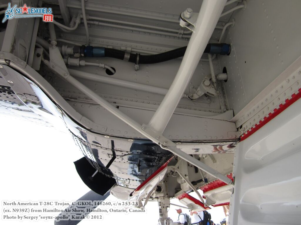 T-28C_Trojan_0077.jpg