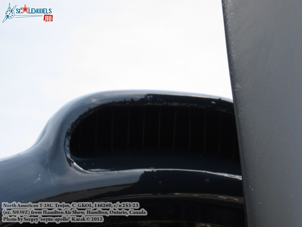 T-28C_Trojan_0107.jpg