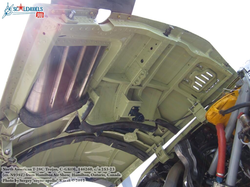 T-28C_Trojan_0110.jpg