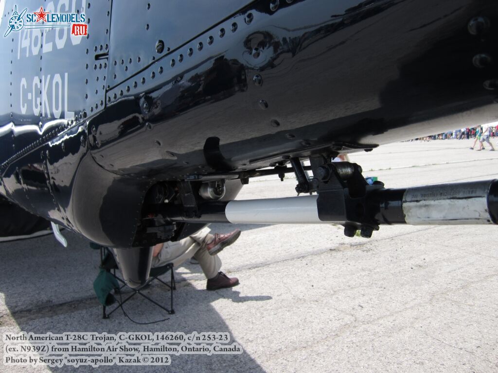 T-28C_Trojan_0042.jpg
