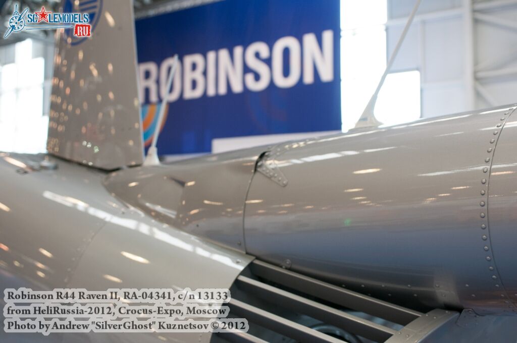 R44_Raven_II_0060.jpg