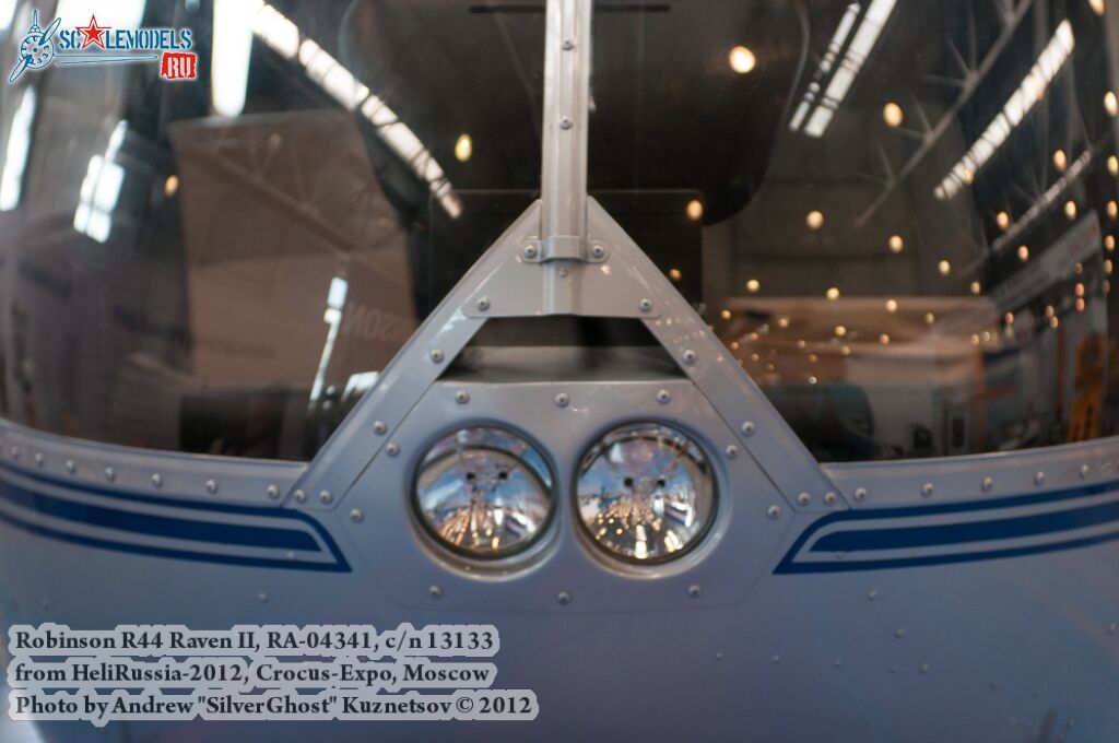 R44_Raven_II_0069.jpg