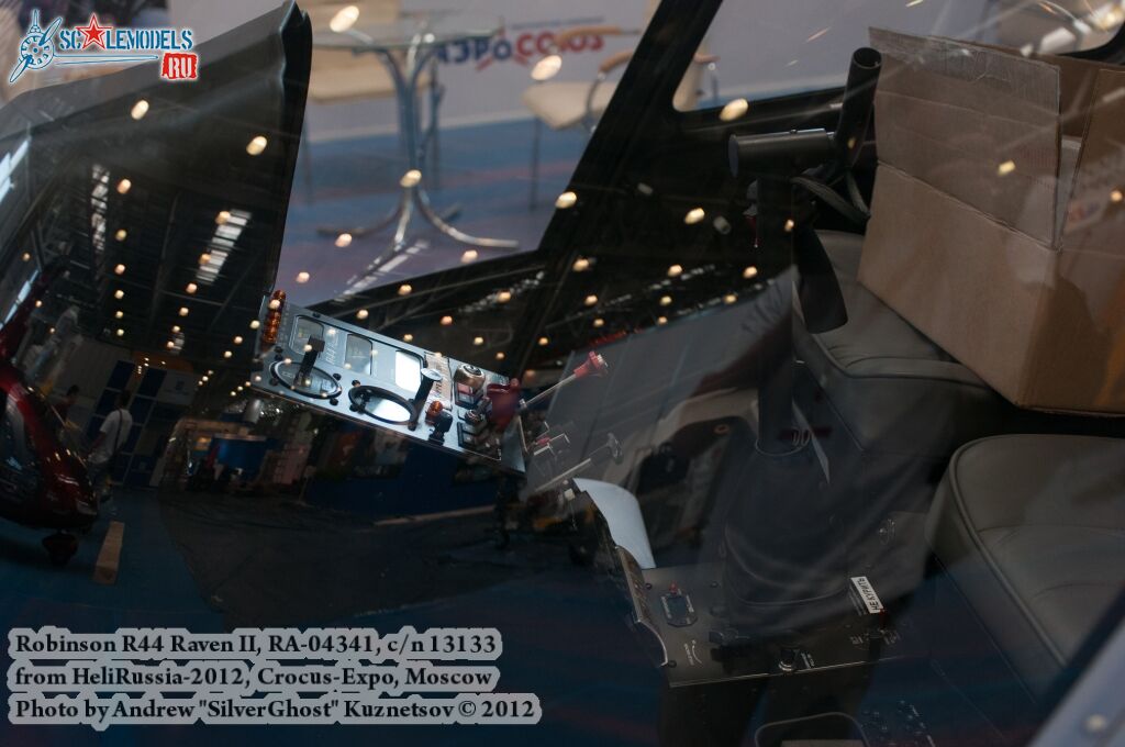R44_Raven_II_0075.jpg