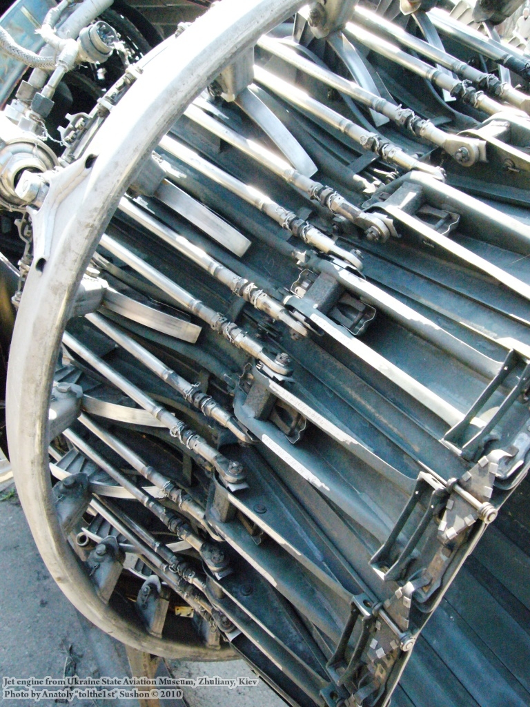 jet-engine_0012.jpg