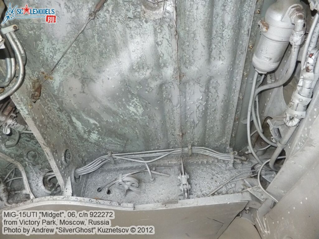 MiG-15UTI_0057.jpg
