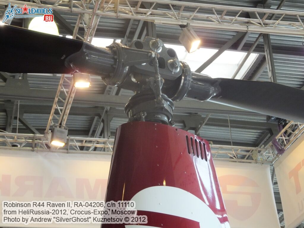 R44_Raven_II_0011.jpg