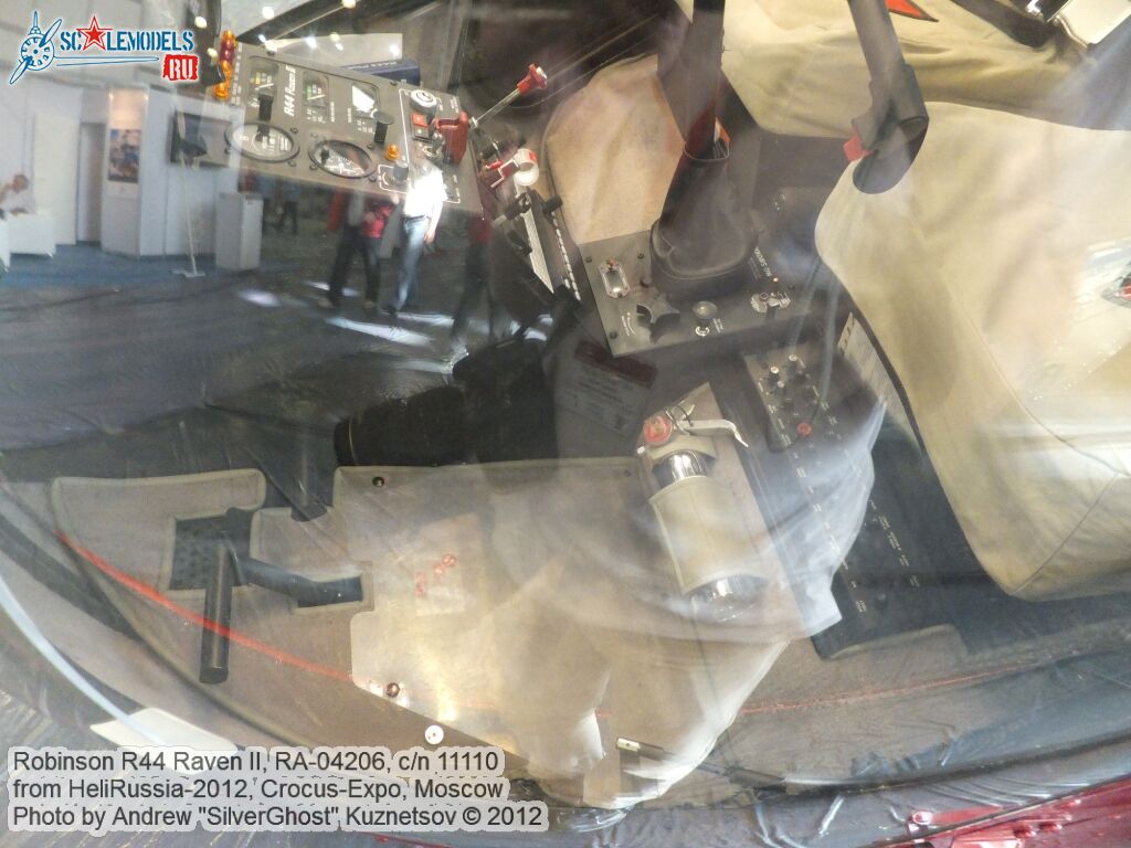 R44_Raven_II_0028.jpg