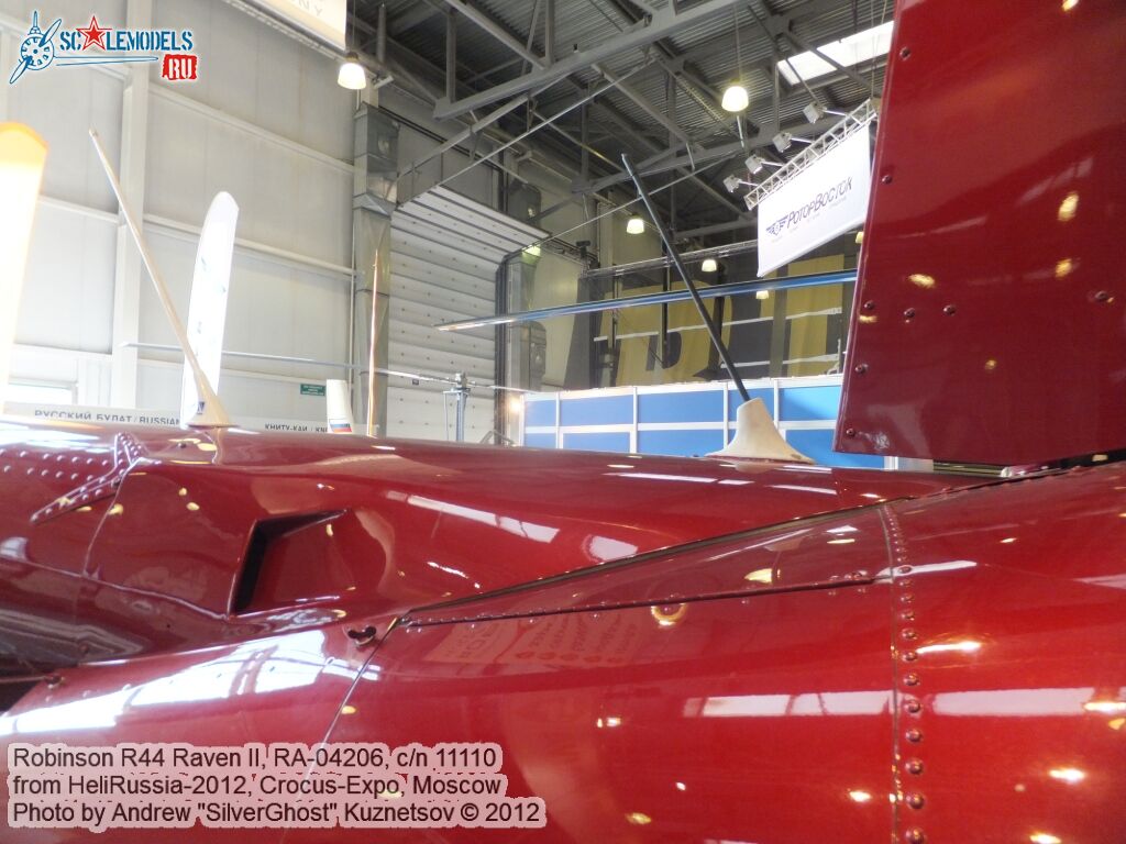 R44_Raven_II_0071.jpg