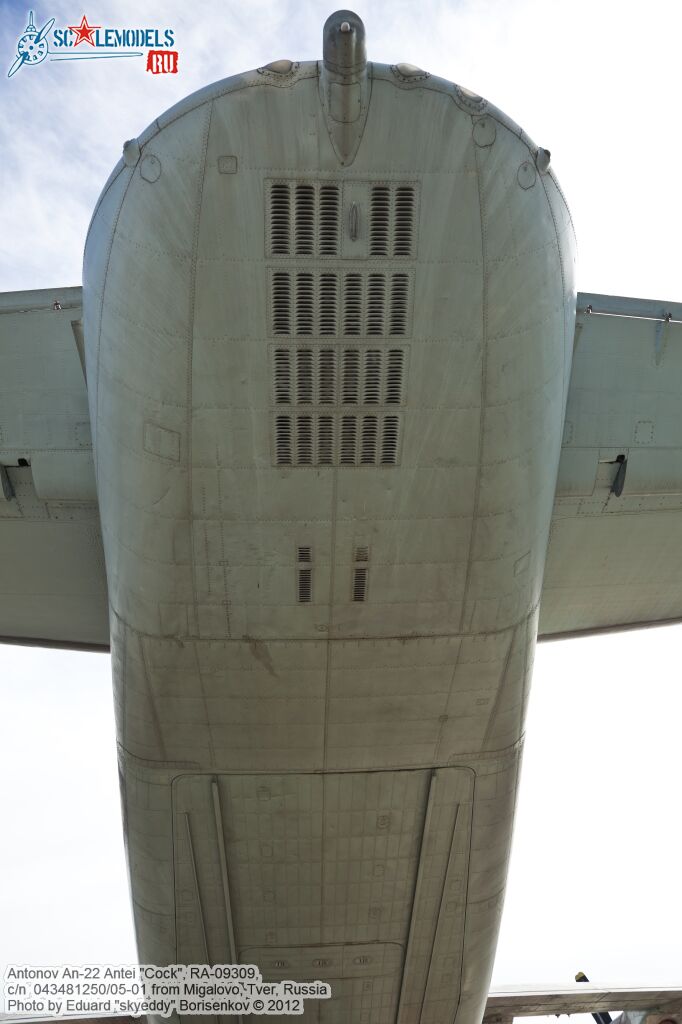 An-22_RA-09309_0035.jpg