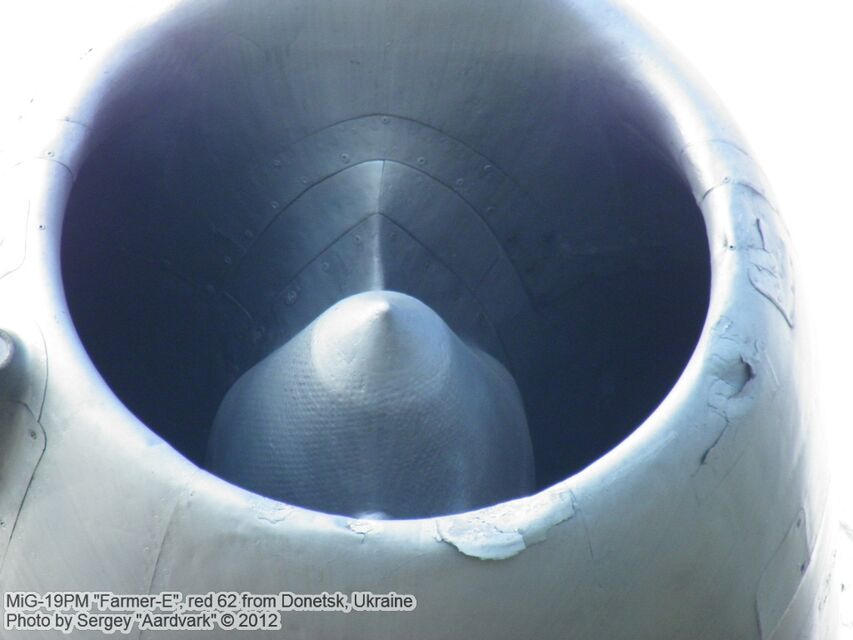 MiG-19PM_0064.jpg