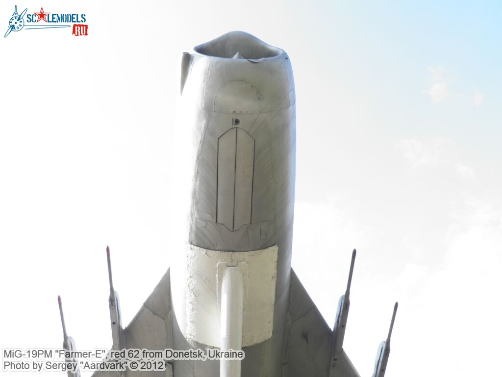MiG-19PM_0015.jpg