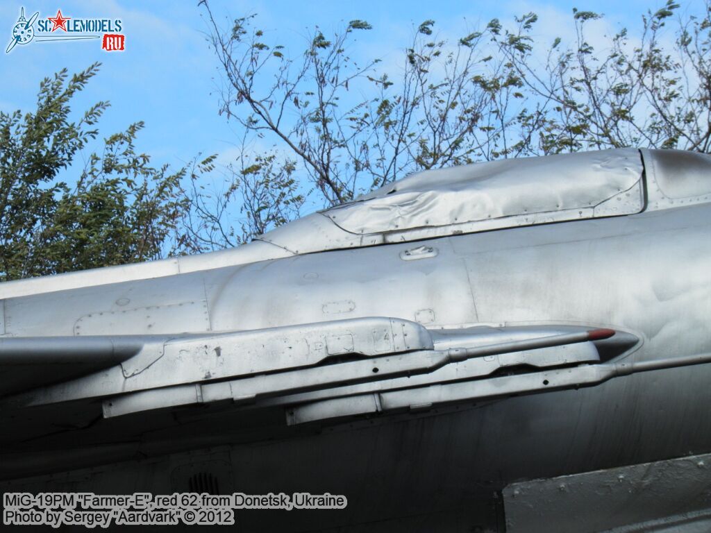 MiG-19PM_0060.jpg