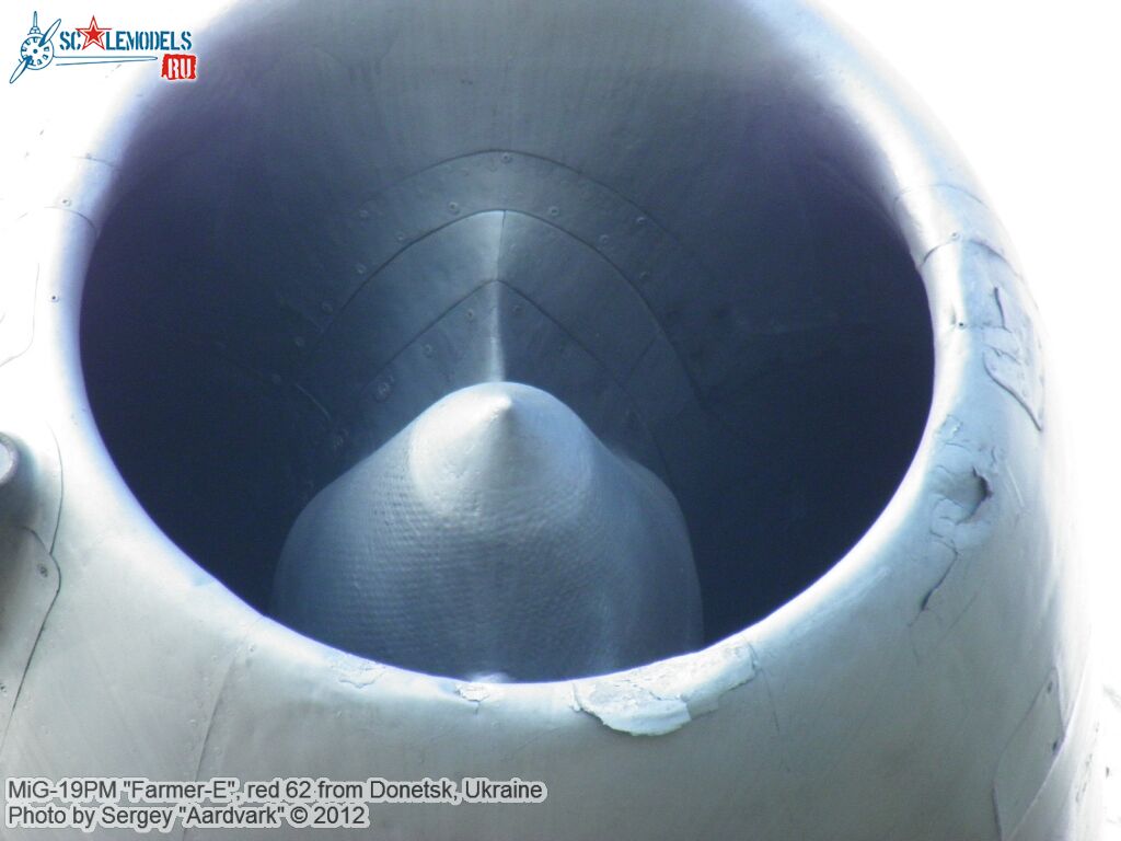 MiG-19PM_0064.jpg