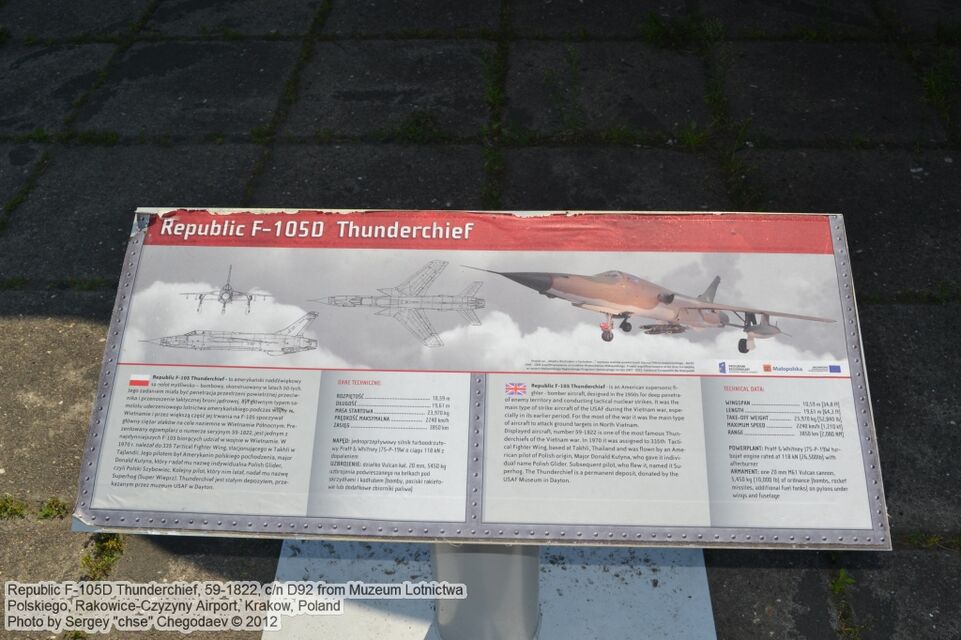 F-105D_0001.jpg