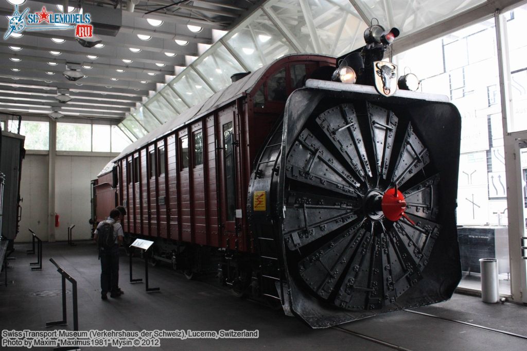 Swiss_Transport_Museum_0101.jpg