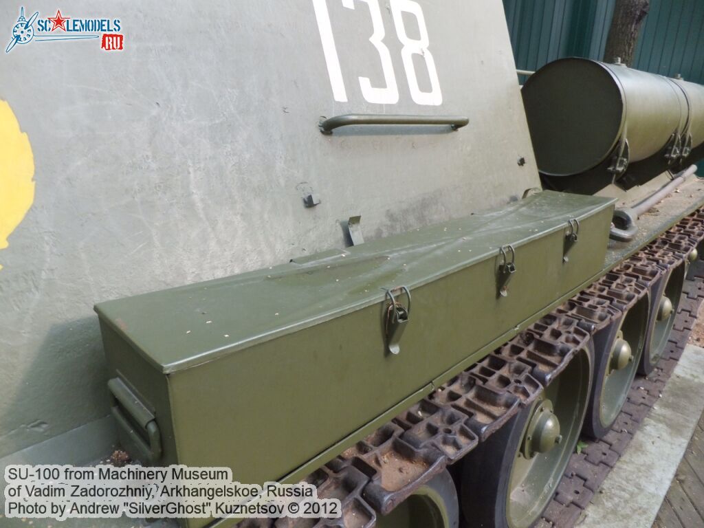 SU-100_0047.jpg
