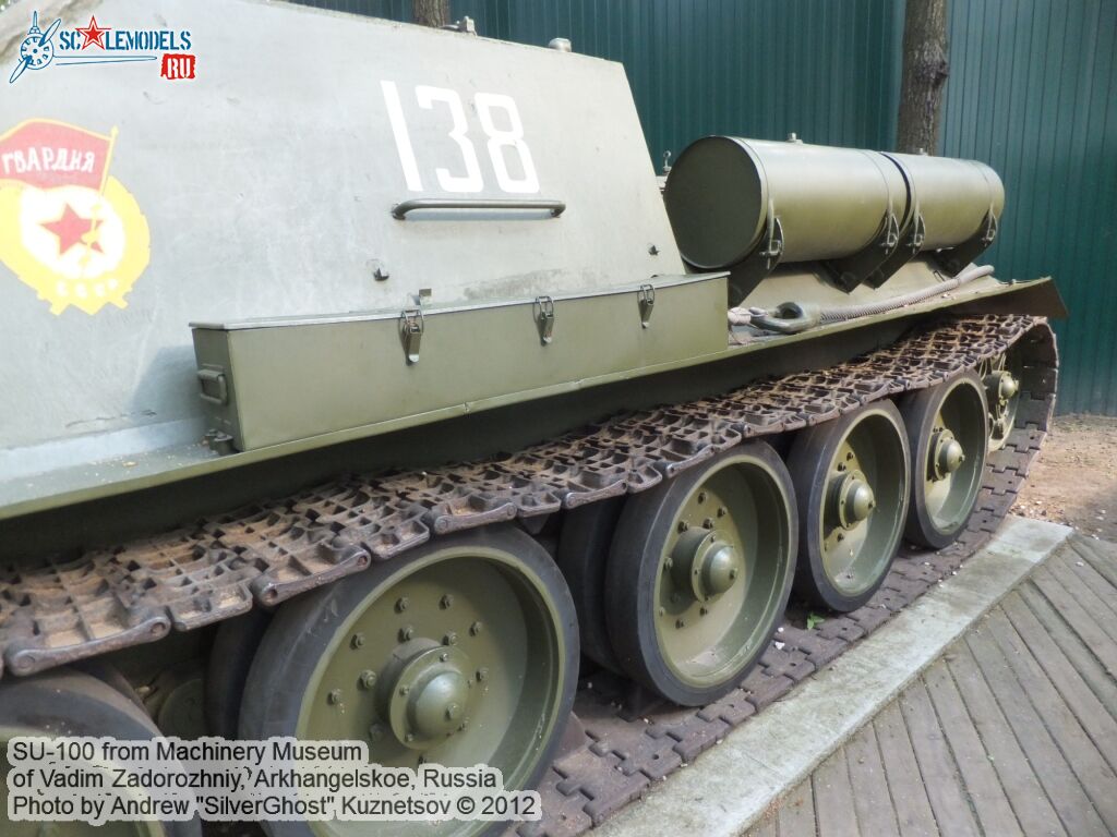 SU-100_0049.jpg