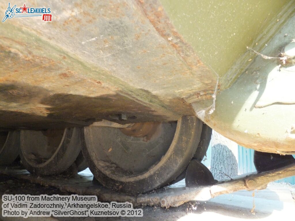 SU-100_0076.jpg
