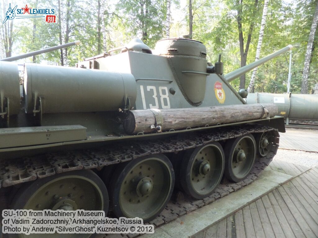 SU-100_0002.jpg
