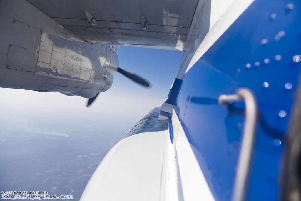 An-30D_flight_Yakutia_0057.jpg