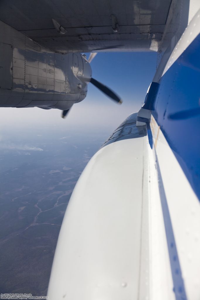 An-30D_flight_Yakutia_0058.jpg