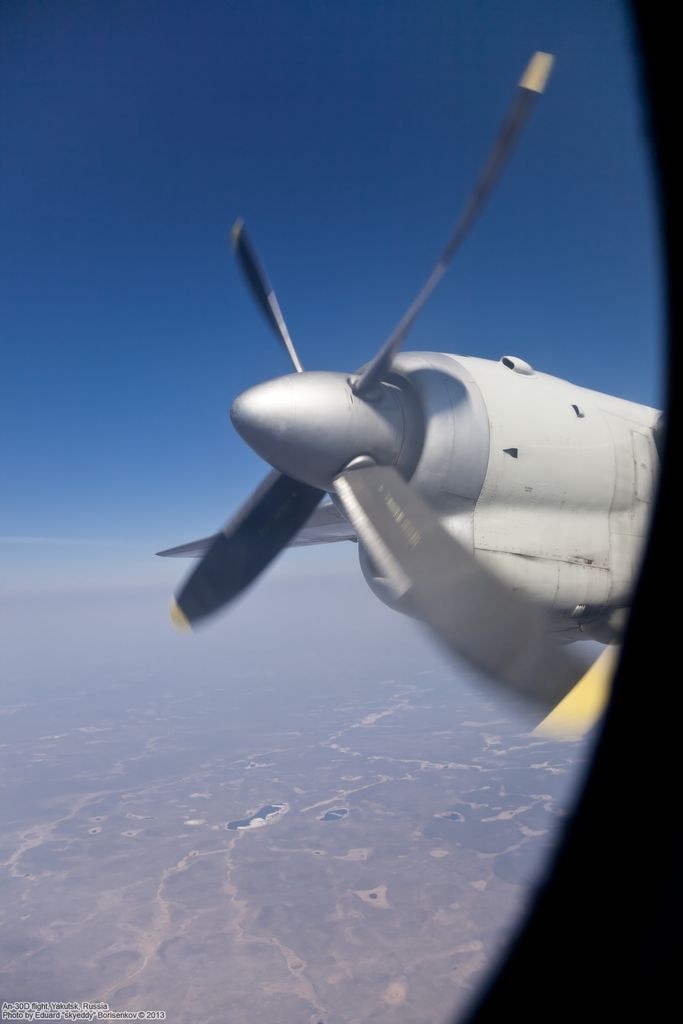 An-30D_flight_Yakutia_0065.jpg