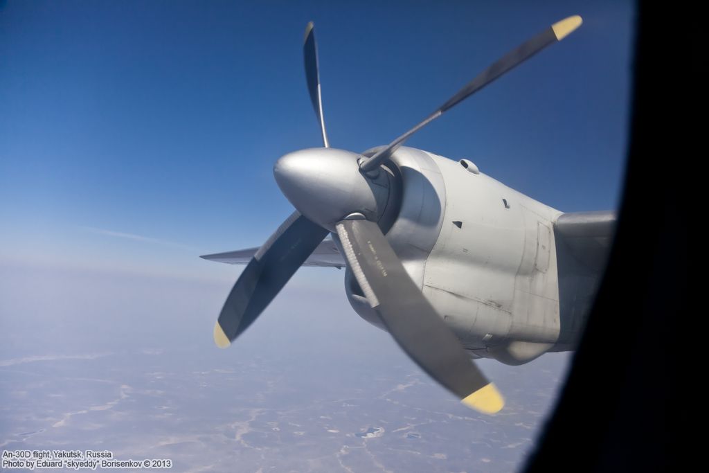 An-30D_flight_Yakutia_0067.jpg