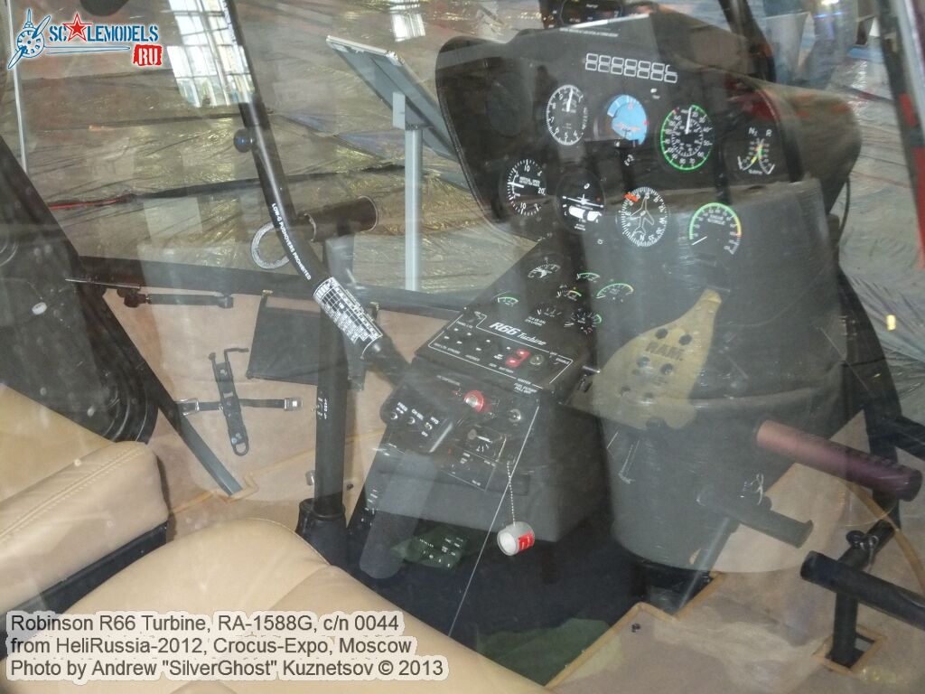 Robinson_R66_0021.jpg