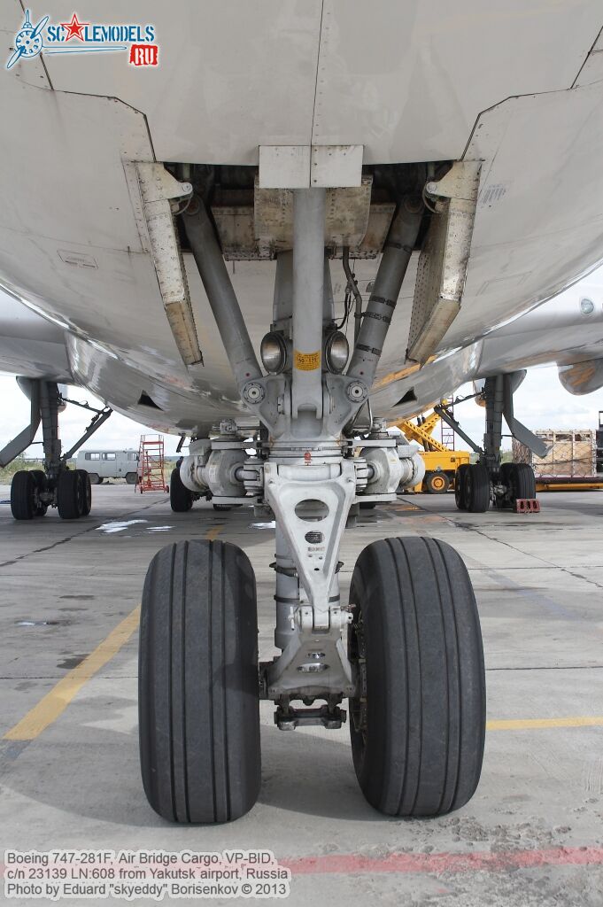 Boeing_747-281F_0050.jpg