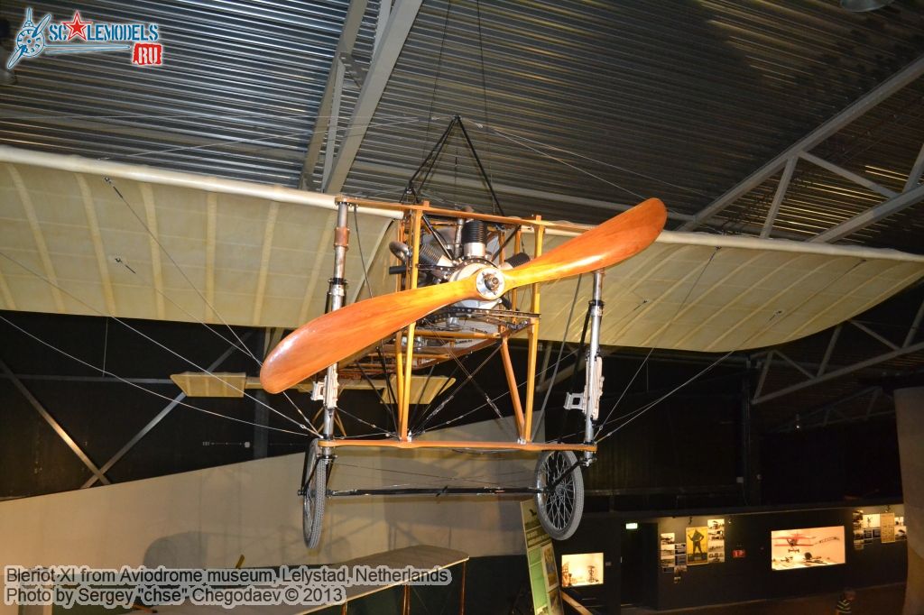 Bleriot_XI_0000.jpg