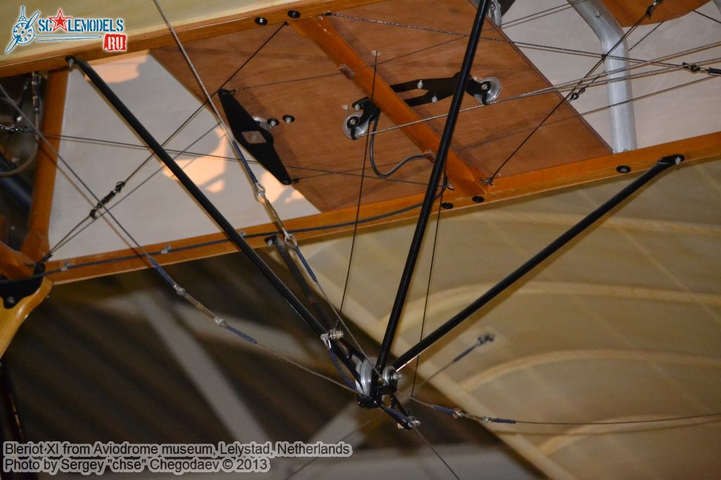 Bleriot_XI_0010.jpg