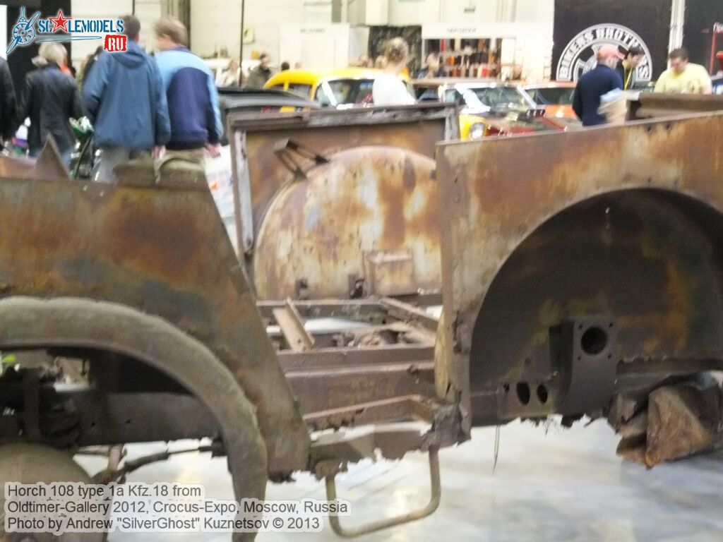 Horch_108_Kfz18_0007.jpg