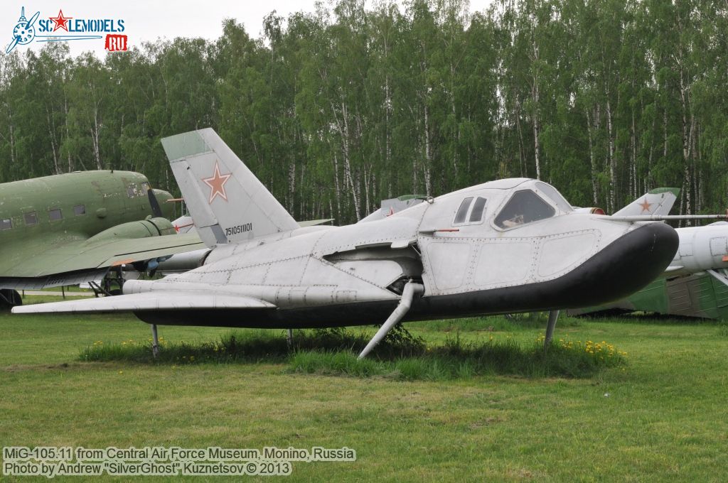 MiG-105_0021.jpg