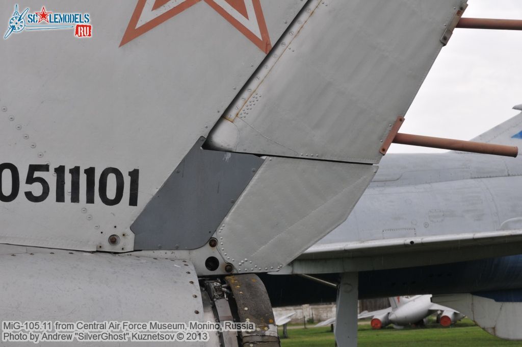 MiG-105_0220.jpg