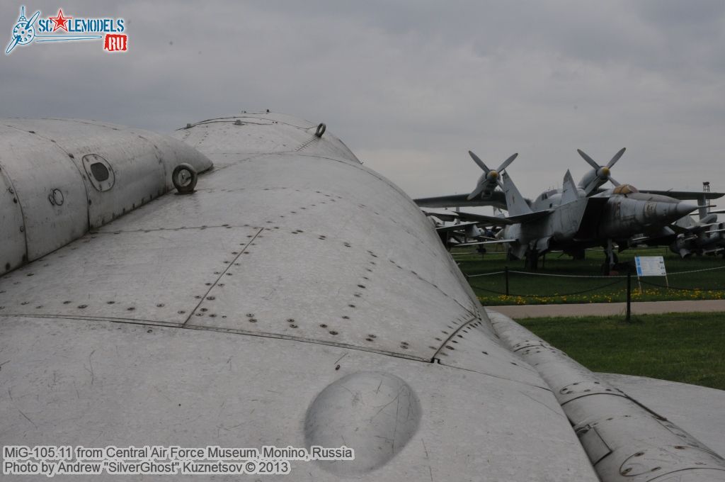 MiG-105_0273.jpg