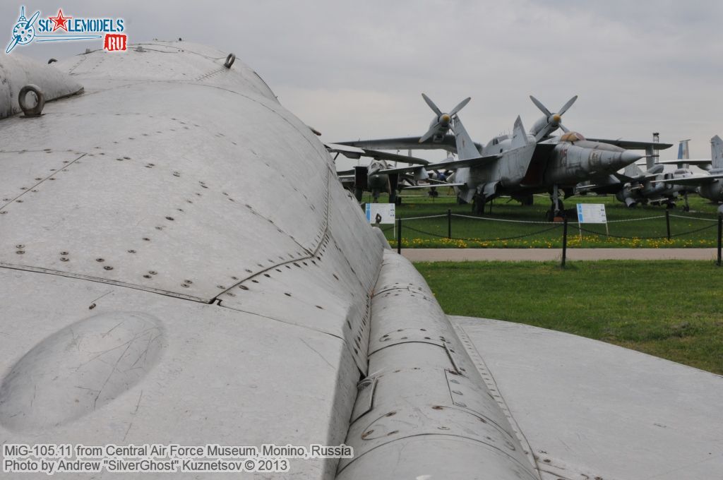 MiG-105_0274.jpg