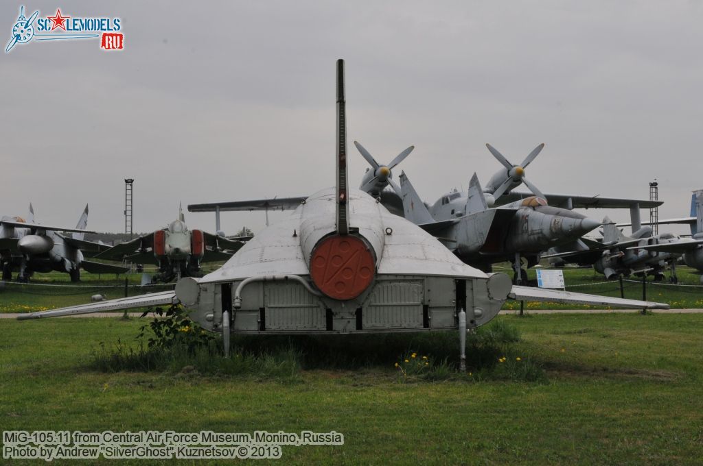 MiG-105_0294.jpg