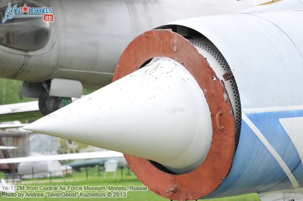 Ye-152M_0088.jpg