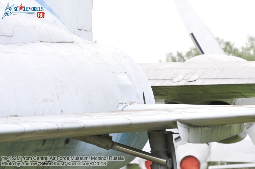 Ye-152M_0099.jpg