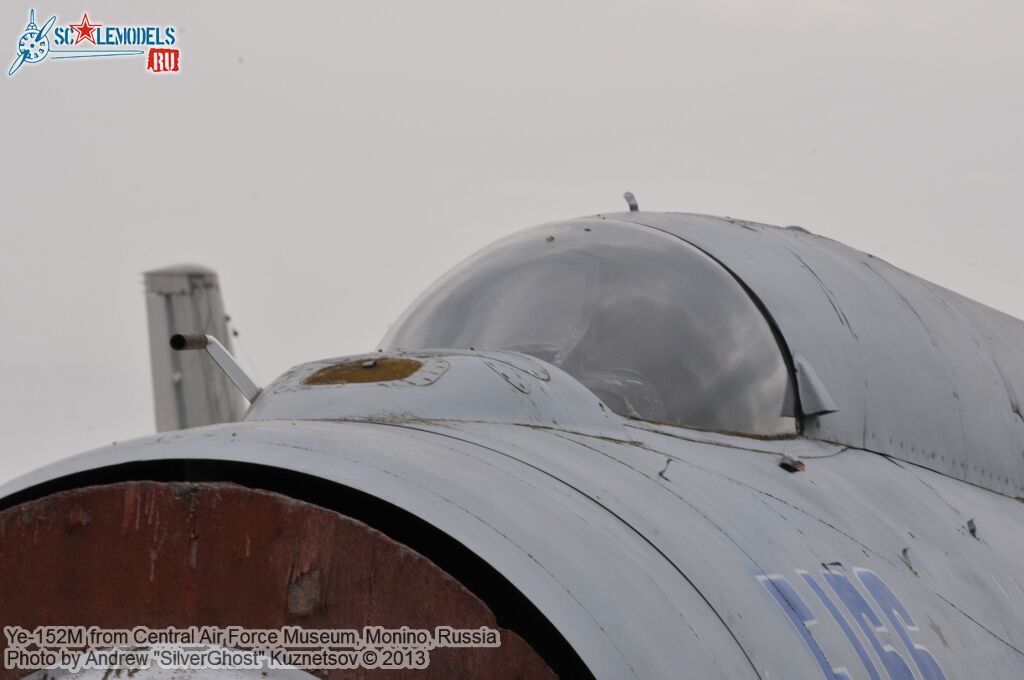 Ye-152M_0111.jpg