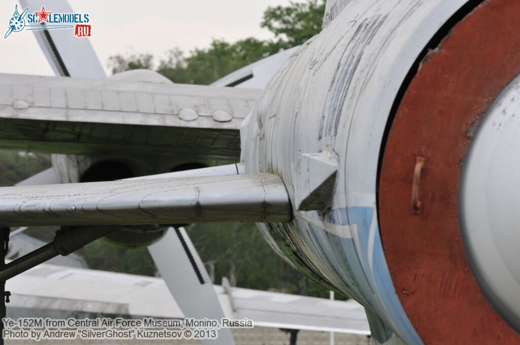 Ye-152M_0125.jpg