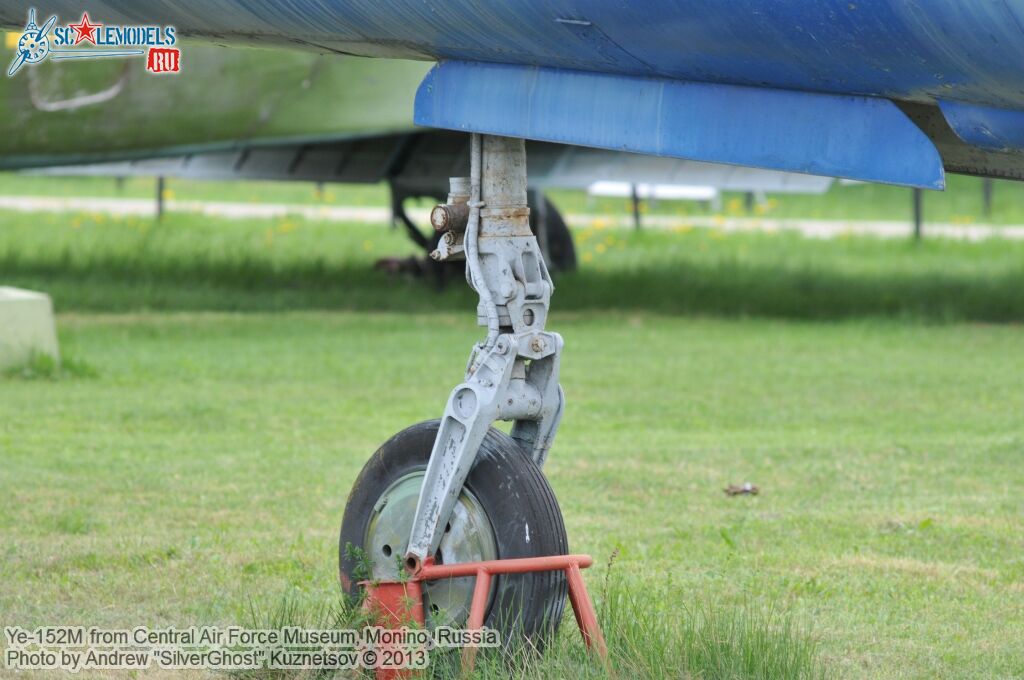 Ye-152M_0141.jpg