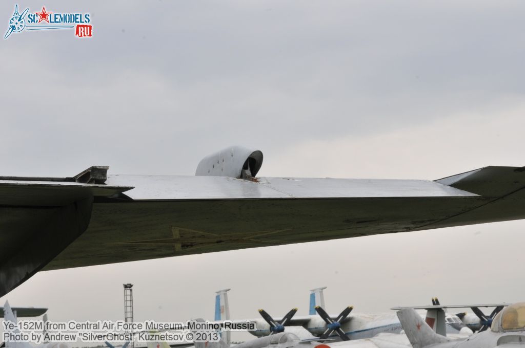 Ye-152M_0276.jpg