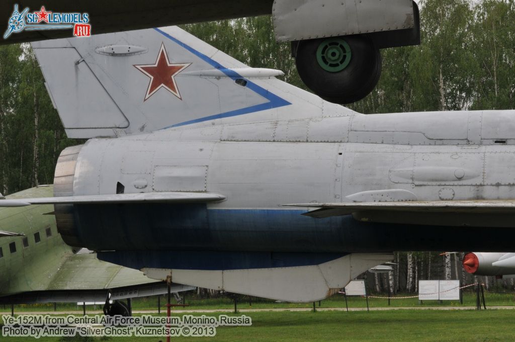 Ye-152M_0332.jpg